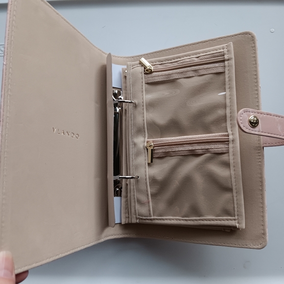 New Vlando Travel Jewelry Organizer Book Binder Dusty Blush Pink 8" x 6" - Picture 4 of 11